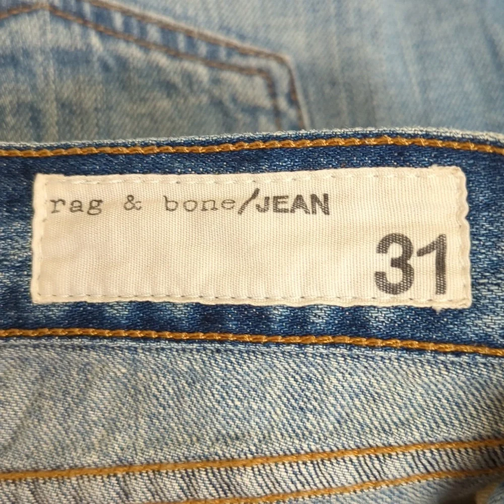 rag & bone Jean Cut Off Distressed Shorts in Chesapeake Size 31